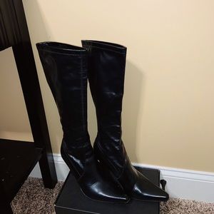 Donald pliner gorgeous heeled boots